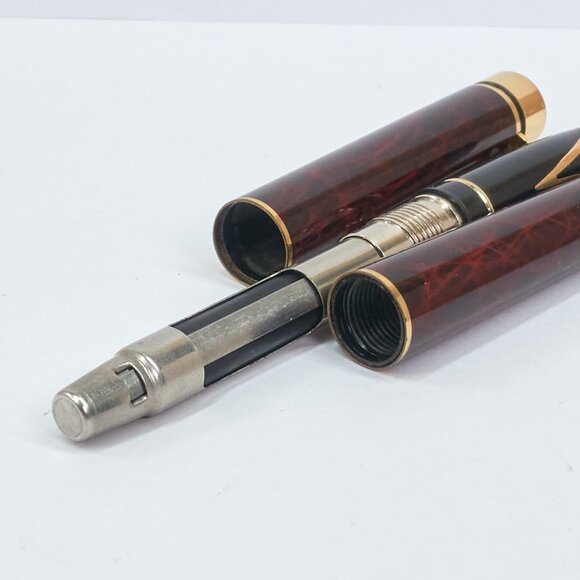 Sheaffer 14K Gold Nib Fountain Pen / Burgundy Marbled / Made in USA - Picture 13 of 15